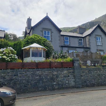 Villa 4Br Sea View Escape-Near Snowdonia& Coastal Trails à Penmaen-mawr Extérieur photo