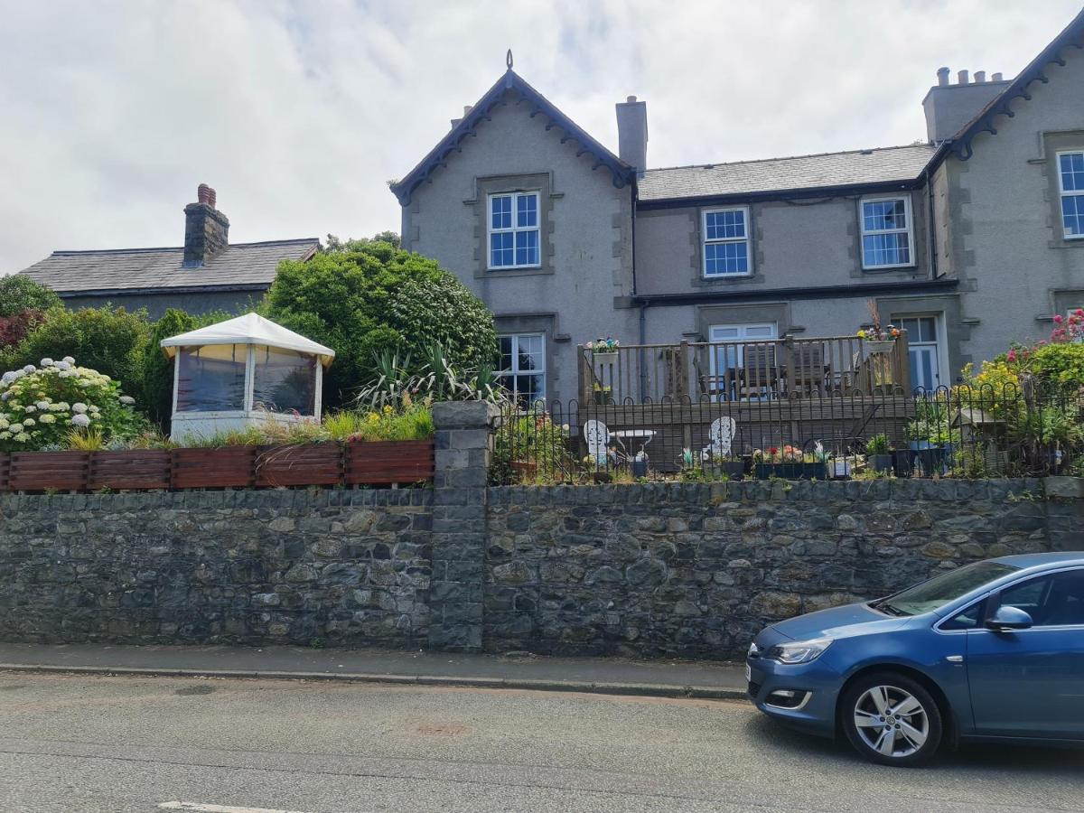 Villa 4Br Sea View Escape-Near Snowdonia& Coastal Trails à Penmaen-mawr Extérieur photo