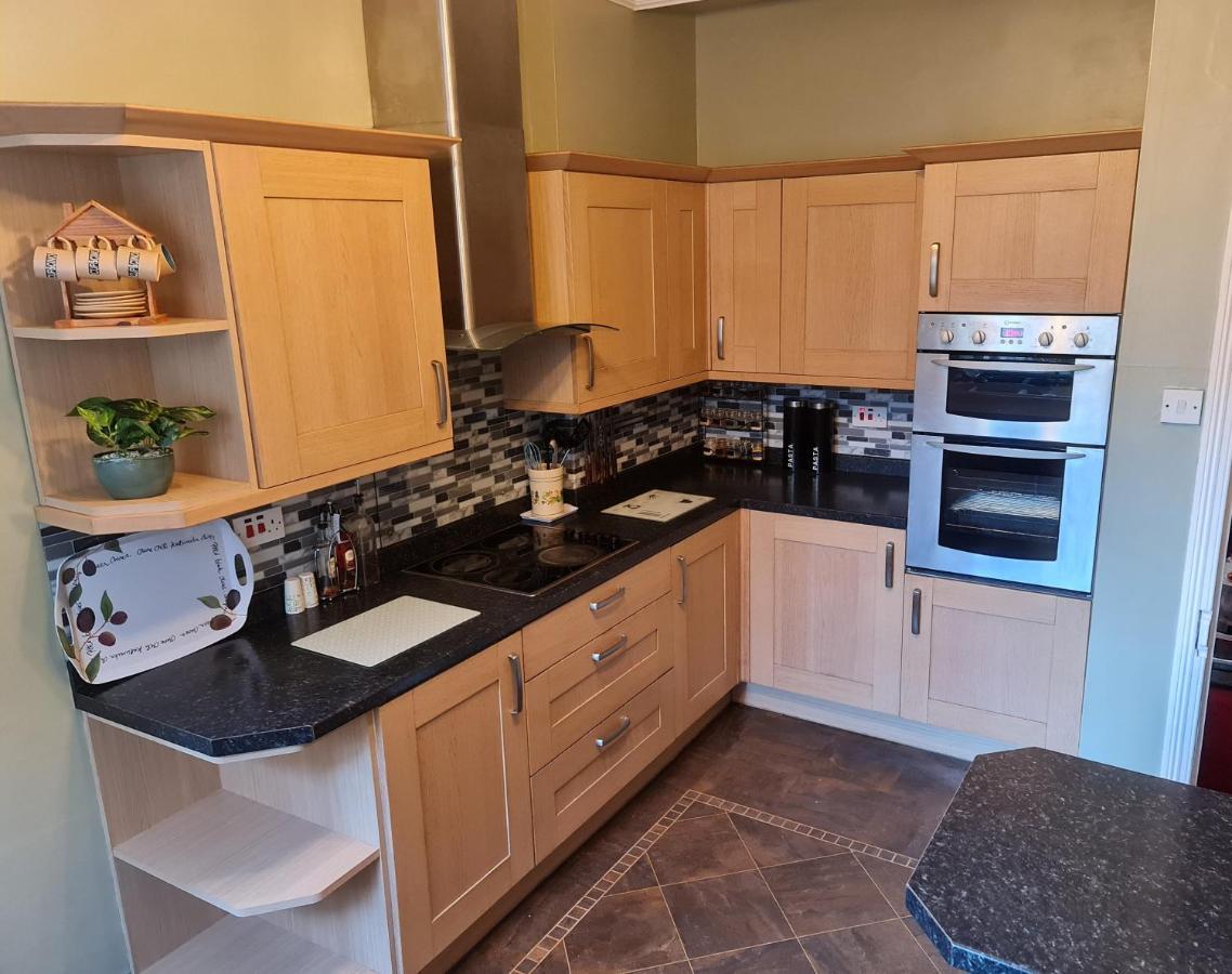 Villa 4Br Sea View Escape-Near Snowdonia& Coastal Trails à Penmaen-mawr Extérieur photo