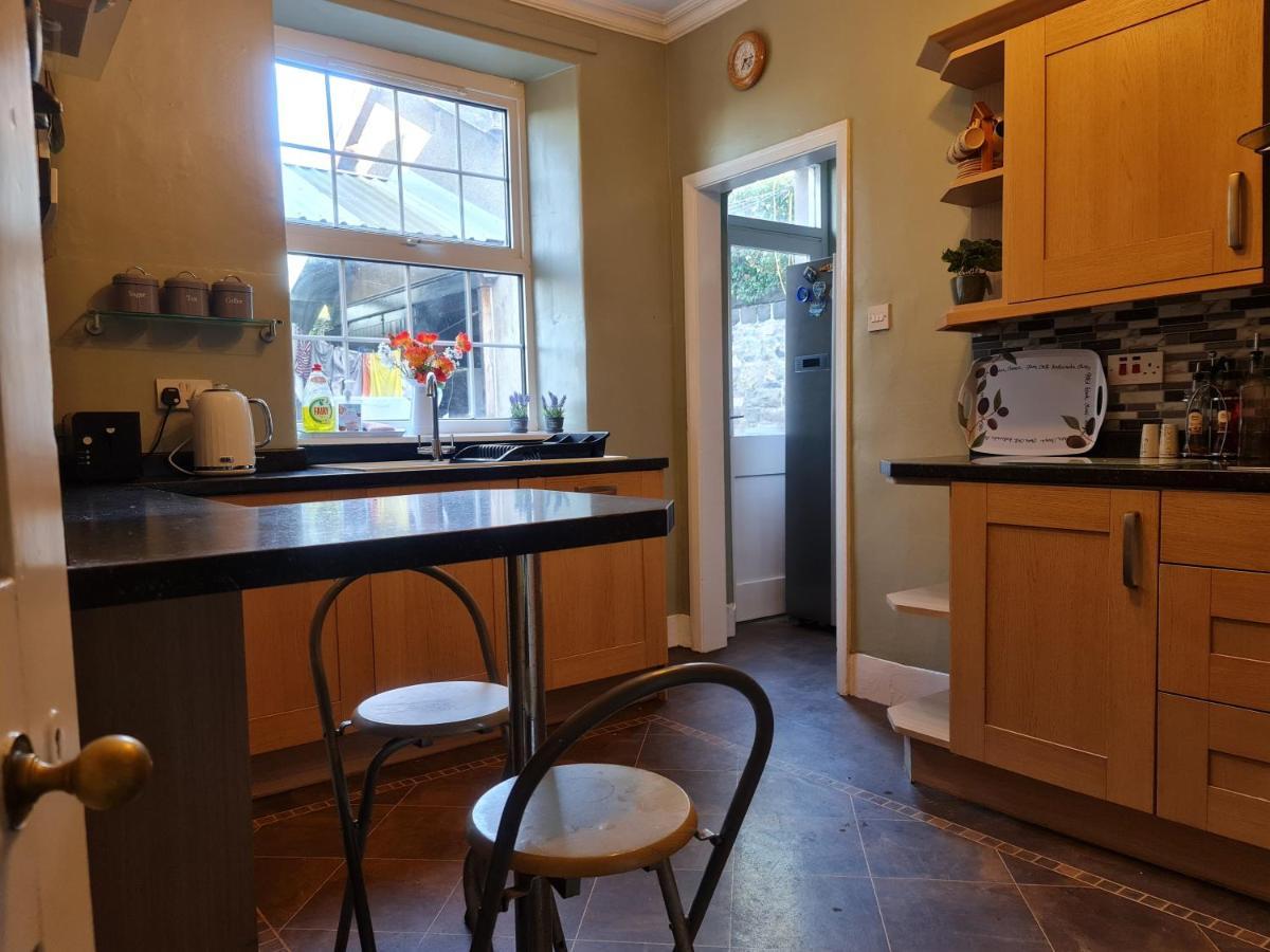Villa 4Br Sea View Escape-Near Snowdonia& Coastal Trails à Penmaen-mawr Extérieur photo