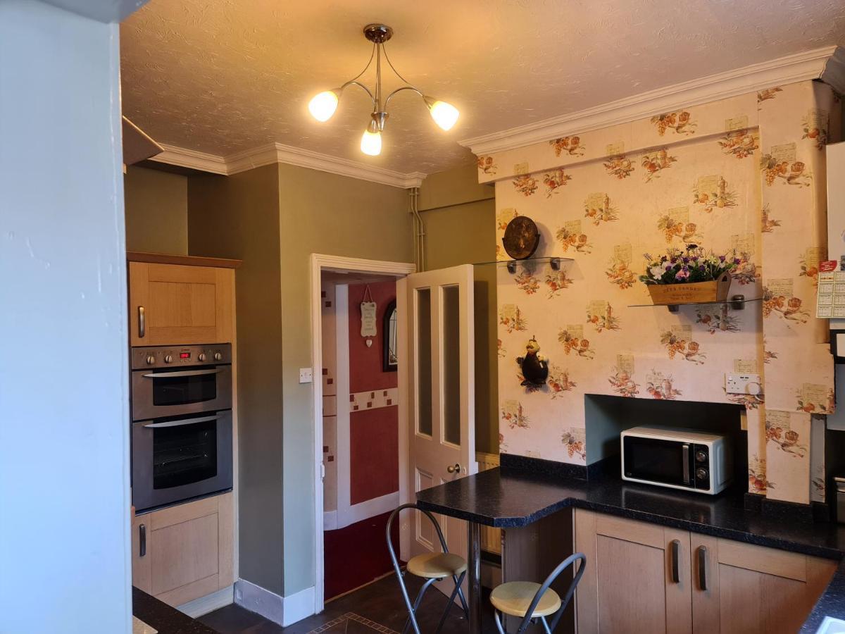Villa 4Br Sea View Escape-Near Snowdonia& Coastal Trails à Penmaen-mawr Extérieur photo