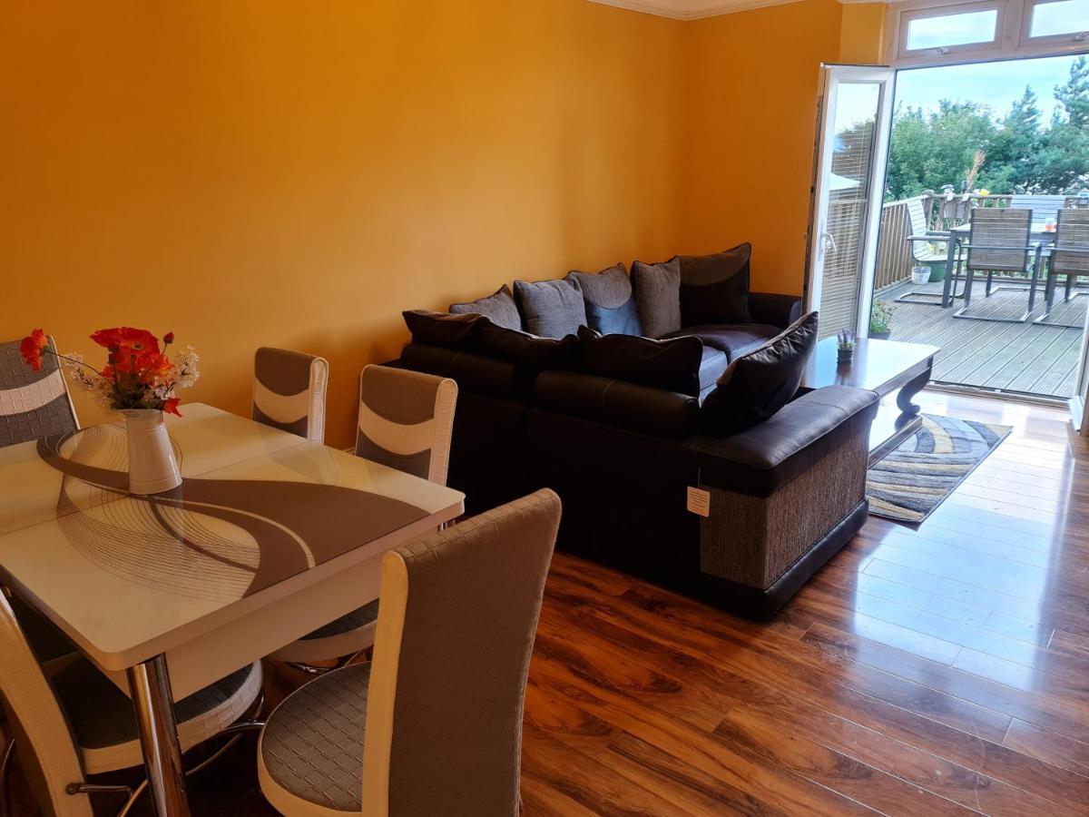 Villa 4Br Sea View Escape-Near Snowdonia& Coastal Trails à Penmaen-mawr Extérieur photo