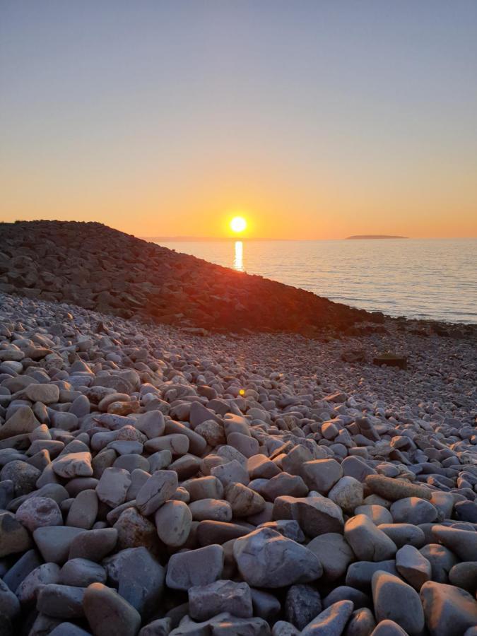 Villa 4Br Sea View Escape-Near Snowdonia& Coastal Trails à Penmaen-mawr Extérieur photo
