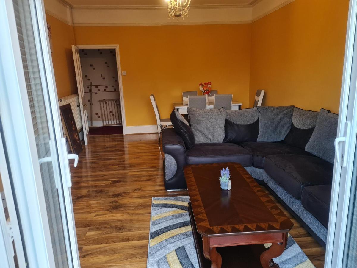 Villa 4Br Sea View Escape-Near Snowdonia& Coastal Trails à Penmaen-mawr Extérieur photo